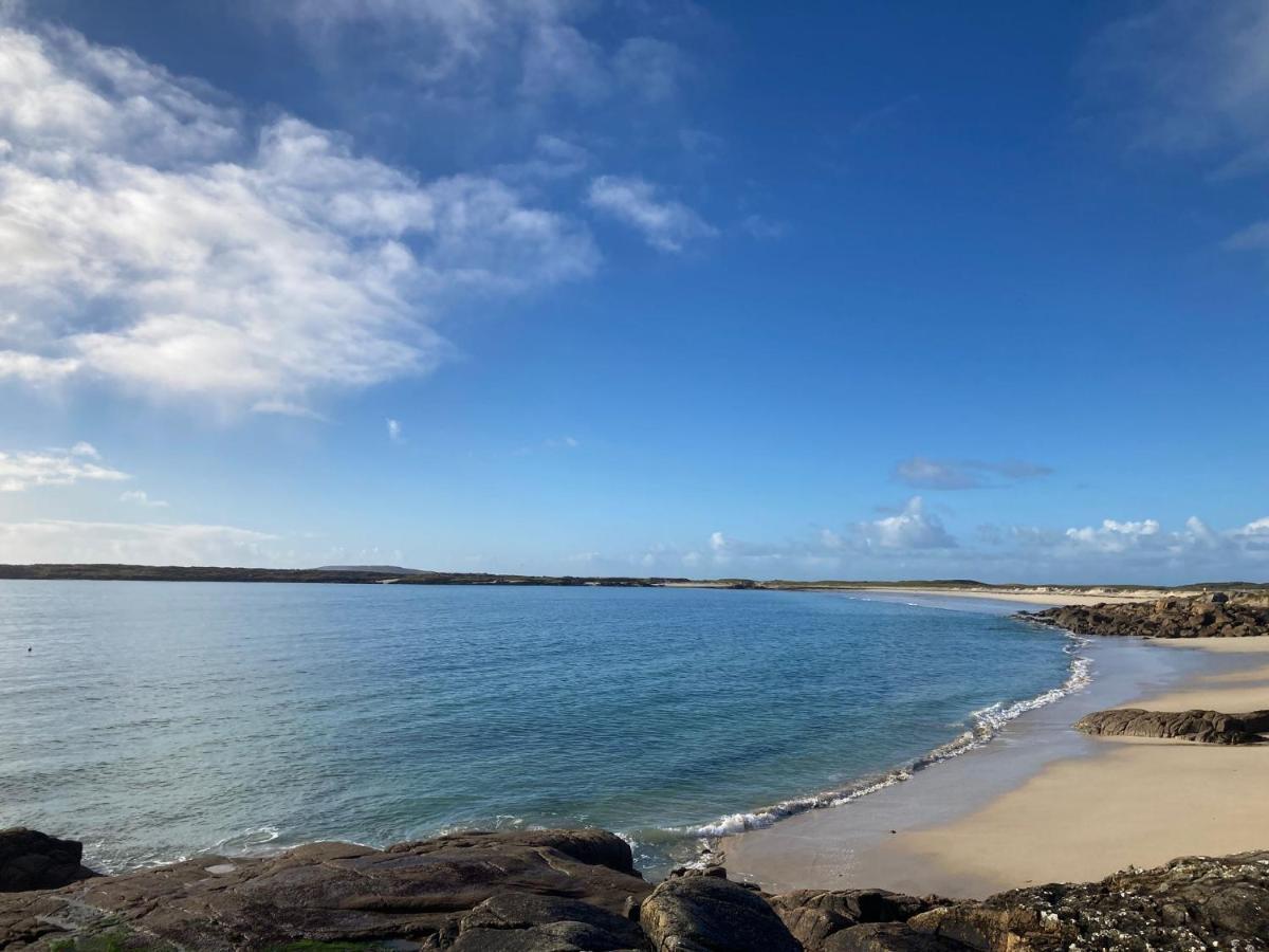 Quayside Luxury * Roundstone